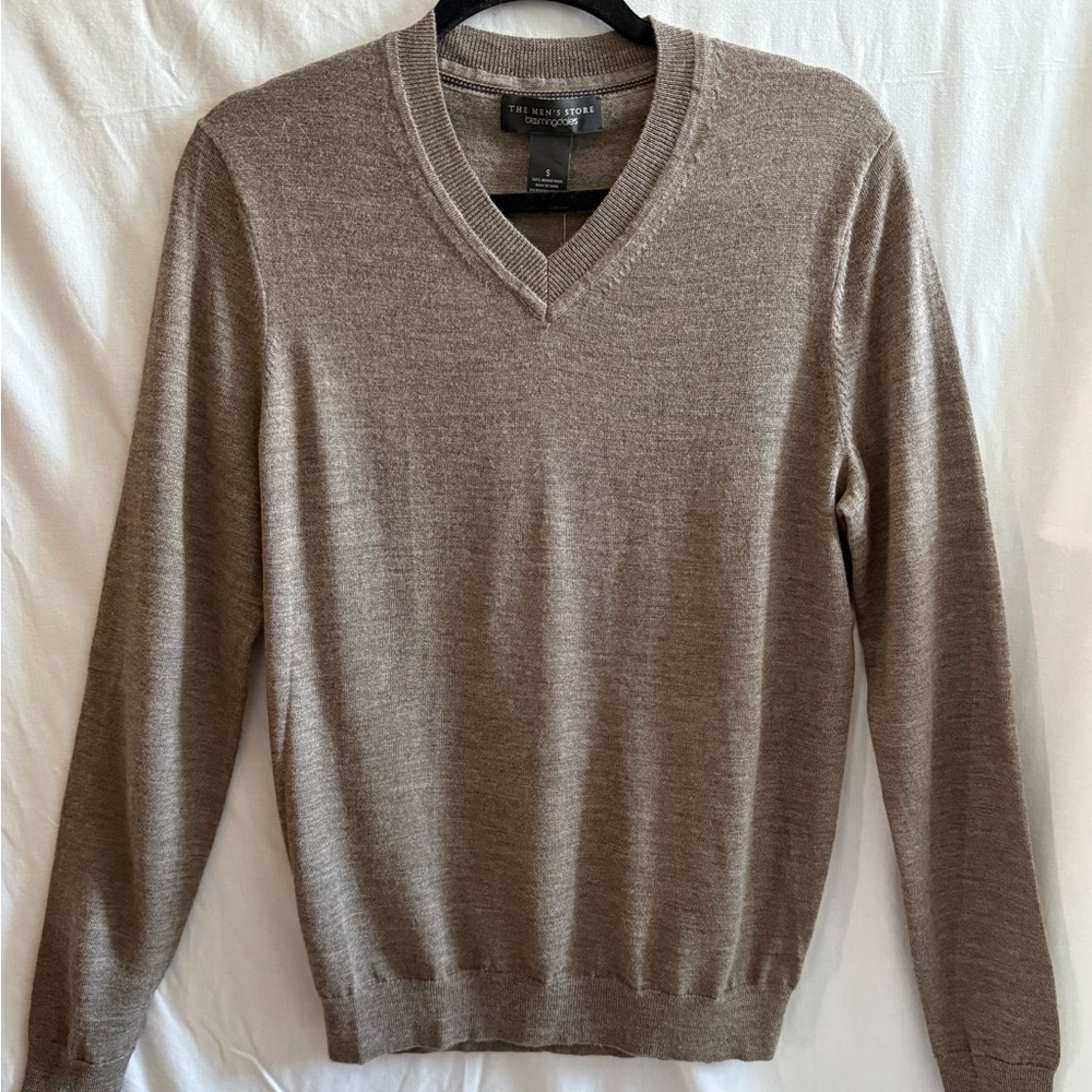 NEW The Men's Store at Bloomingdale's V Neck Sweater Mens Ash Fine Merino Wool S